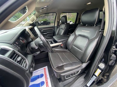 2020 RAM 1500 Laramie Crew Cab 4x4 5'7" Box