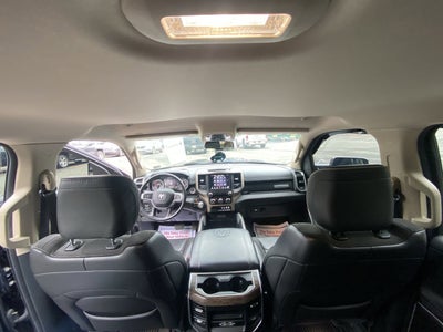 2020 RAM 1500 Laramie Crew Cab 4x4 5'7" Box