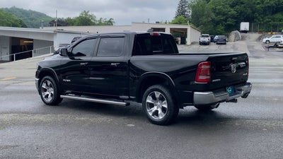 2020 RAM 1500 Laramie Crew Cab 4x4 5'7" Box