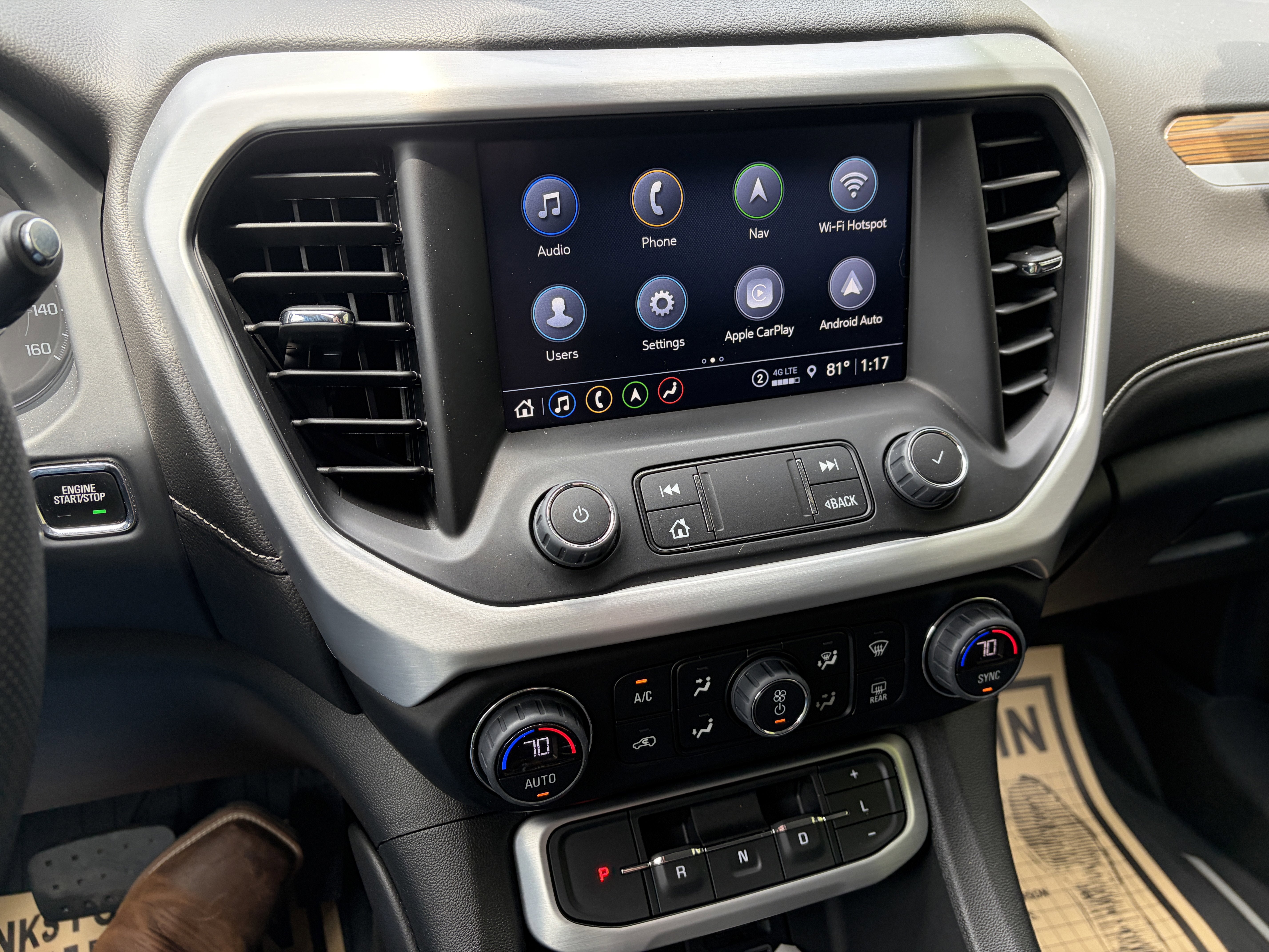 2023 GMC Acadia SLE