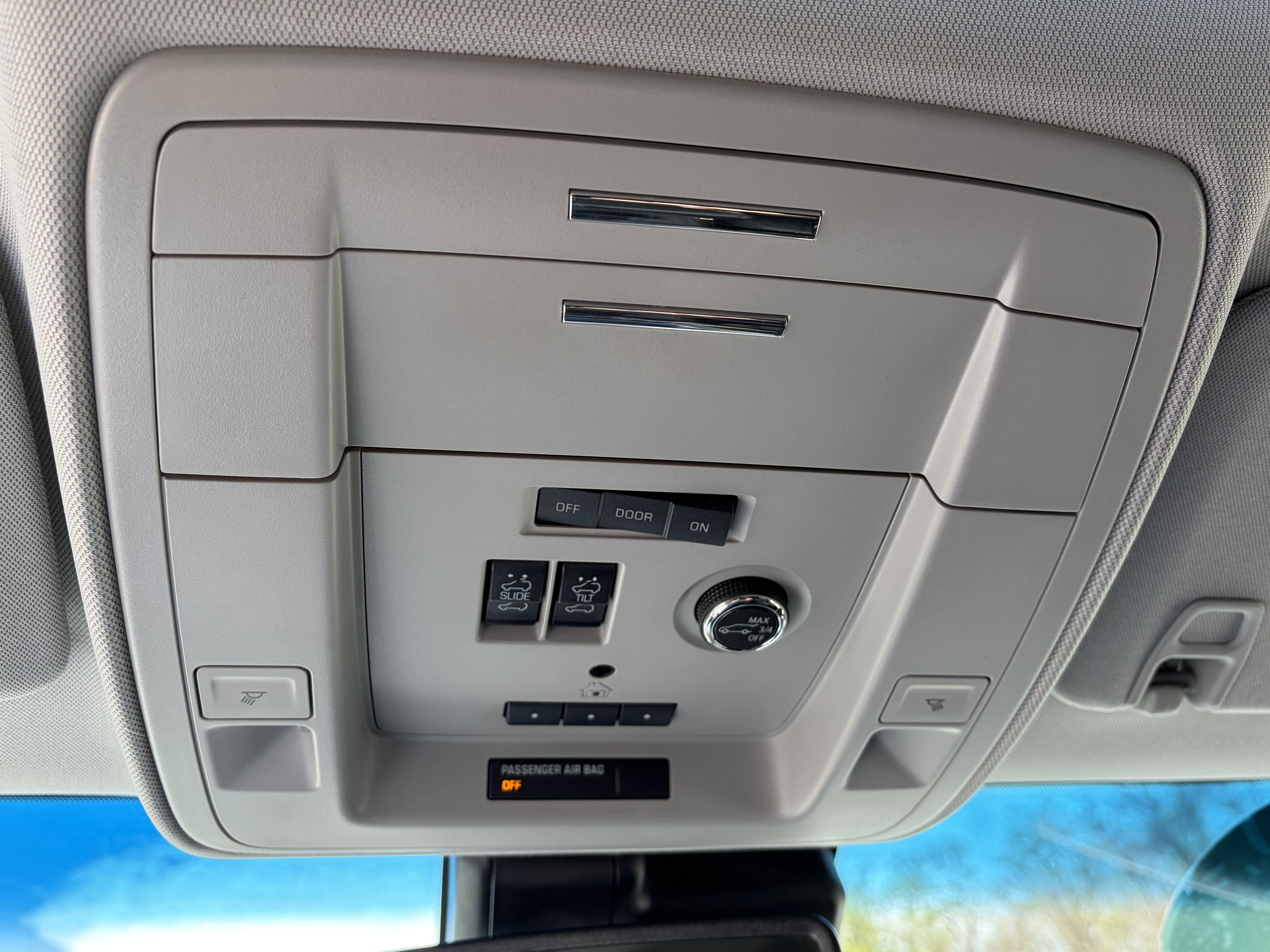 2020 GMC Yukon SLT