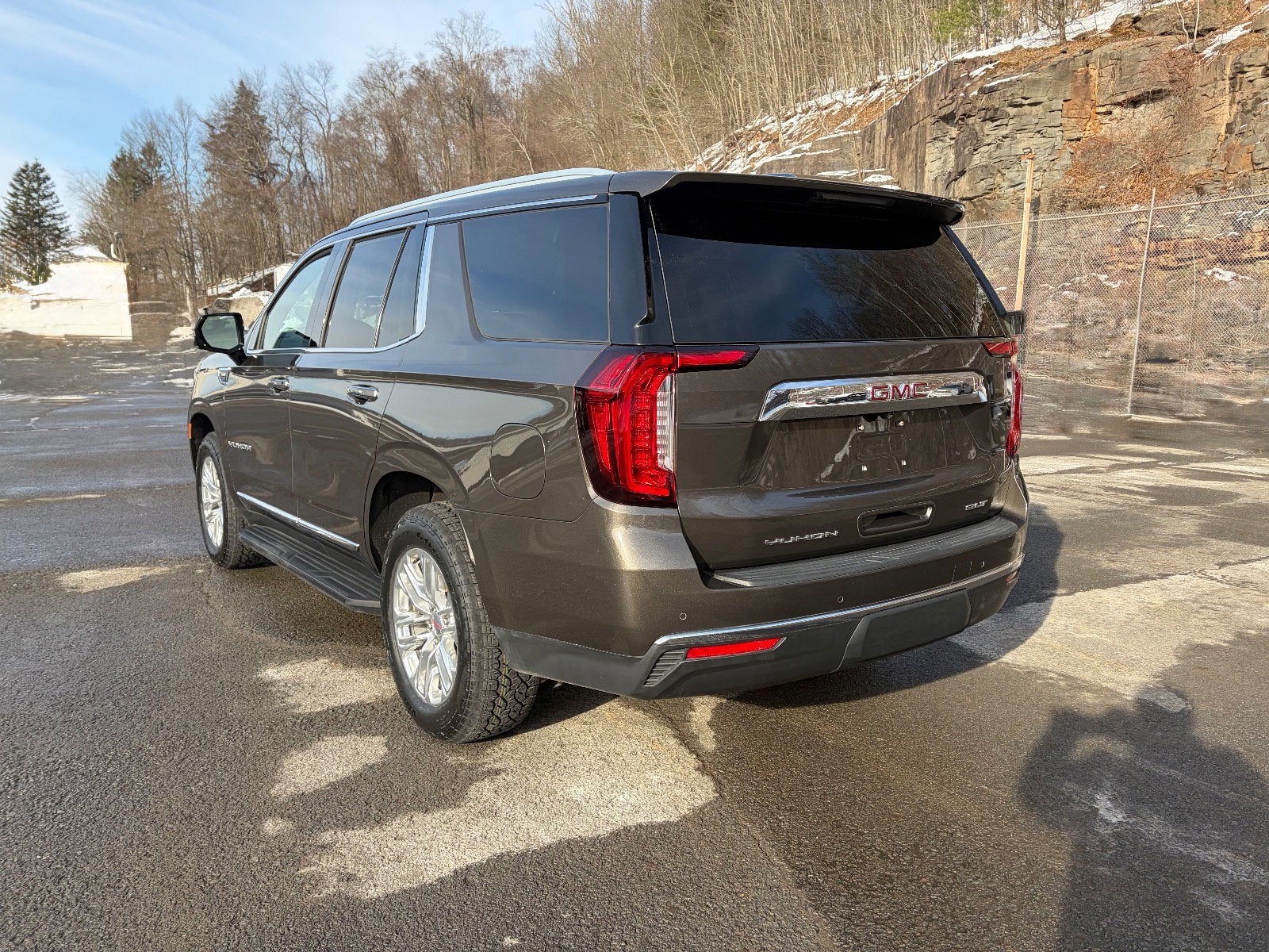2021 GMC Yukon SLT