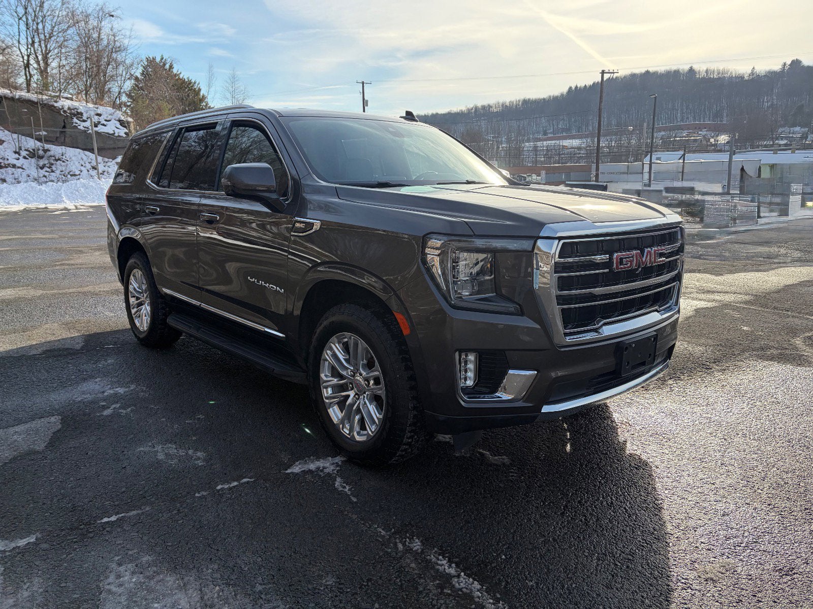 2021 GMC Yukon SLT