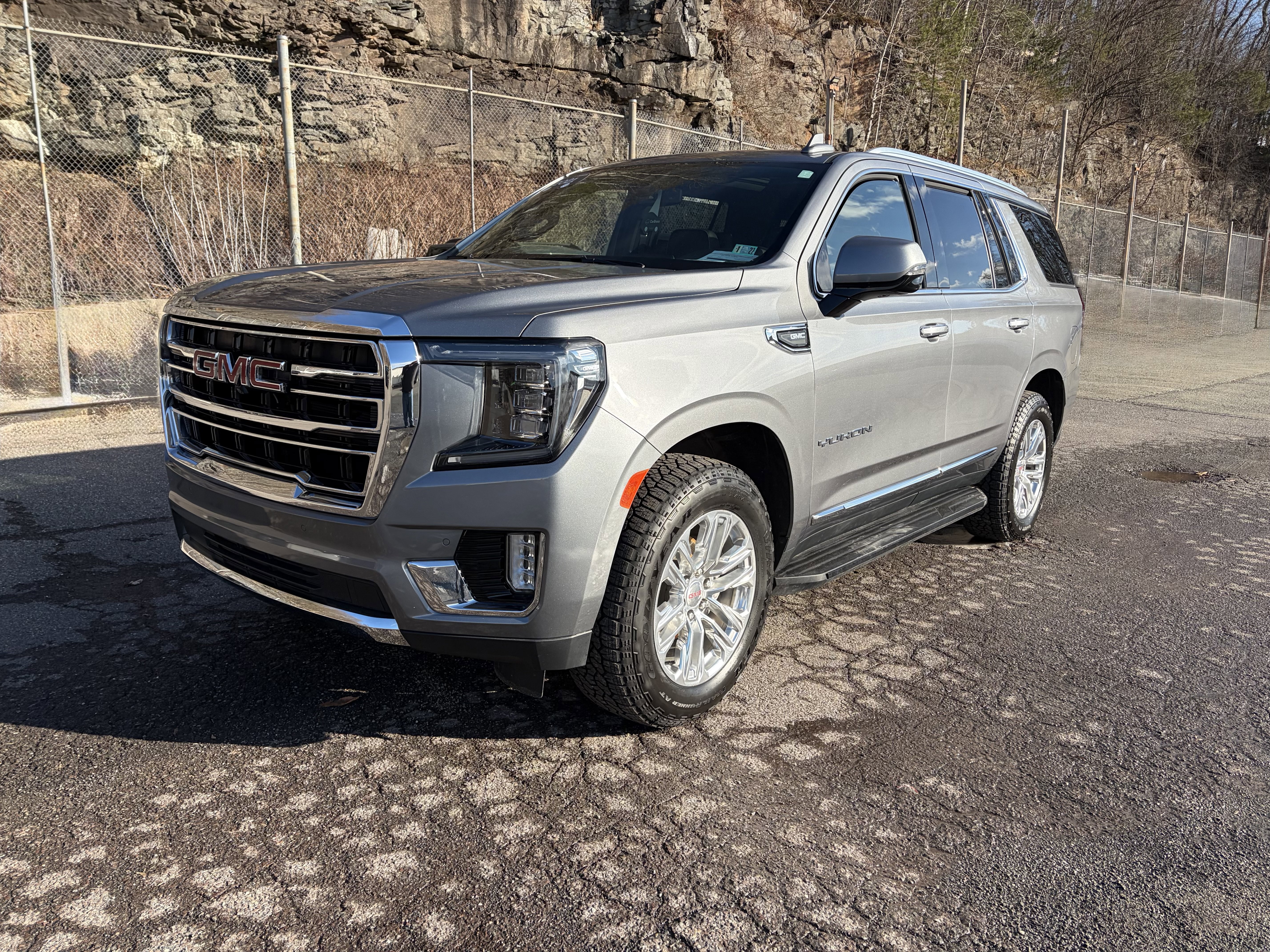 2021 GMC Yukon SLT
