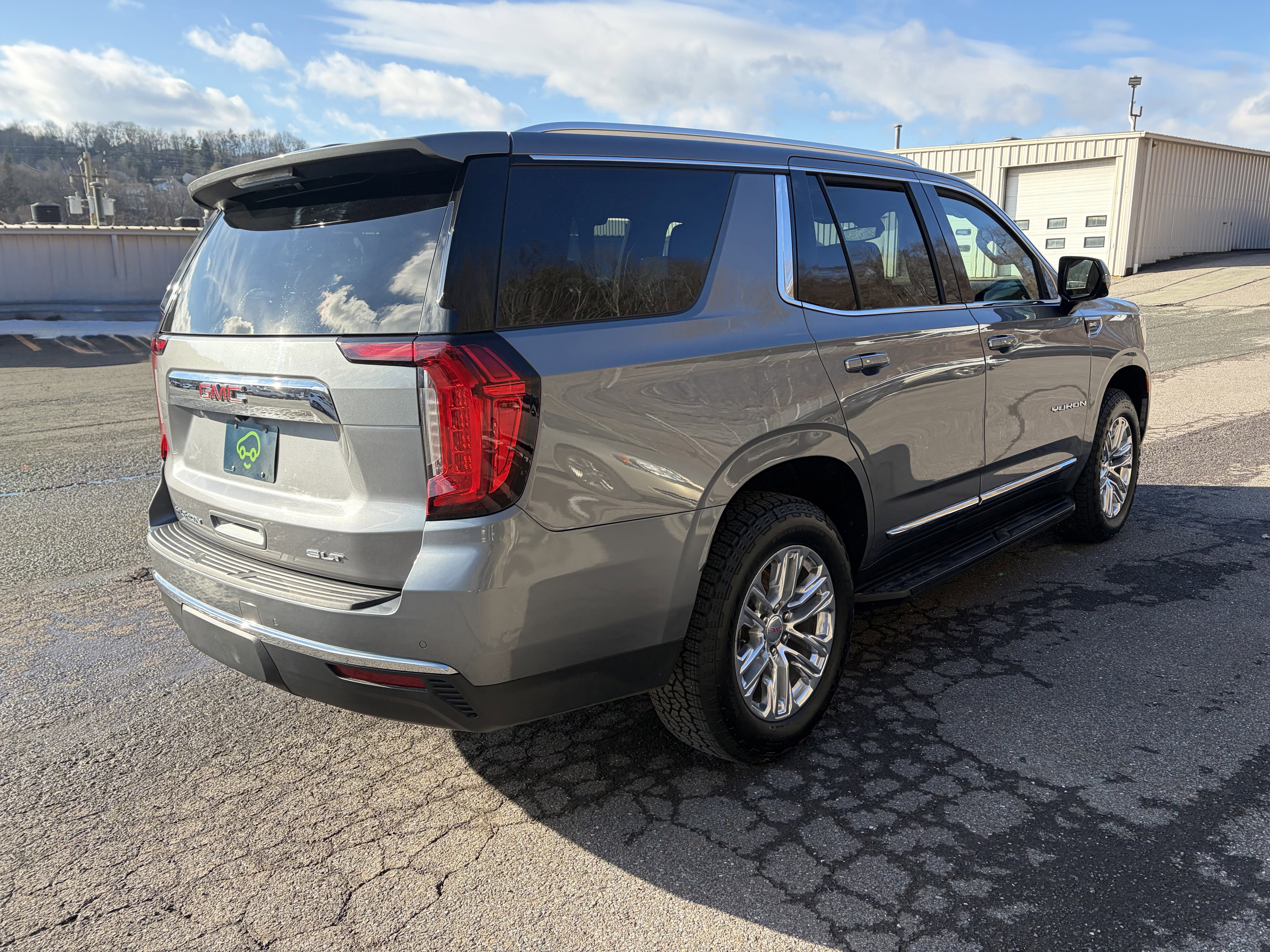 2021 GMC Yukon SLT