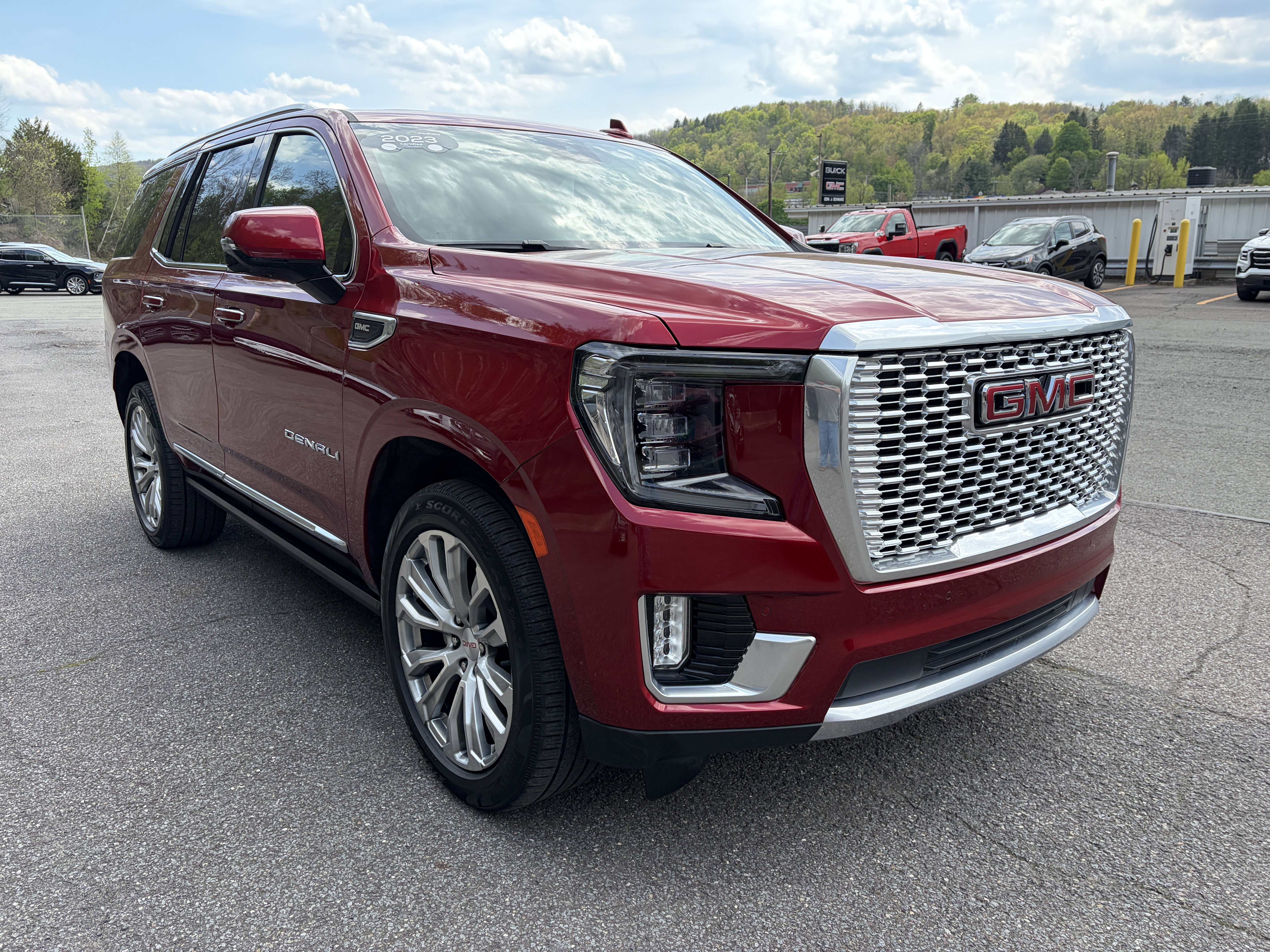 2023 GMC Yukon Denali