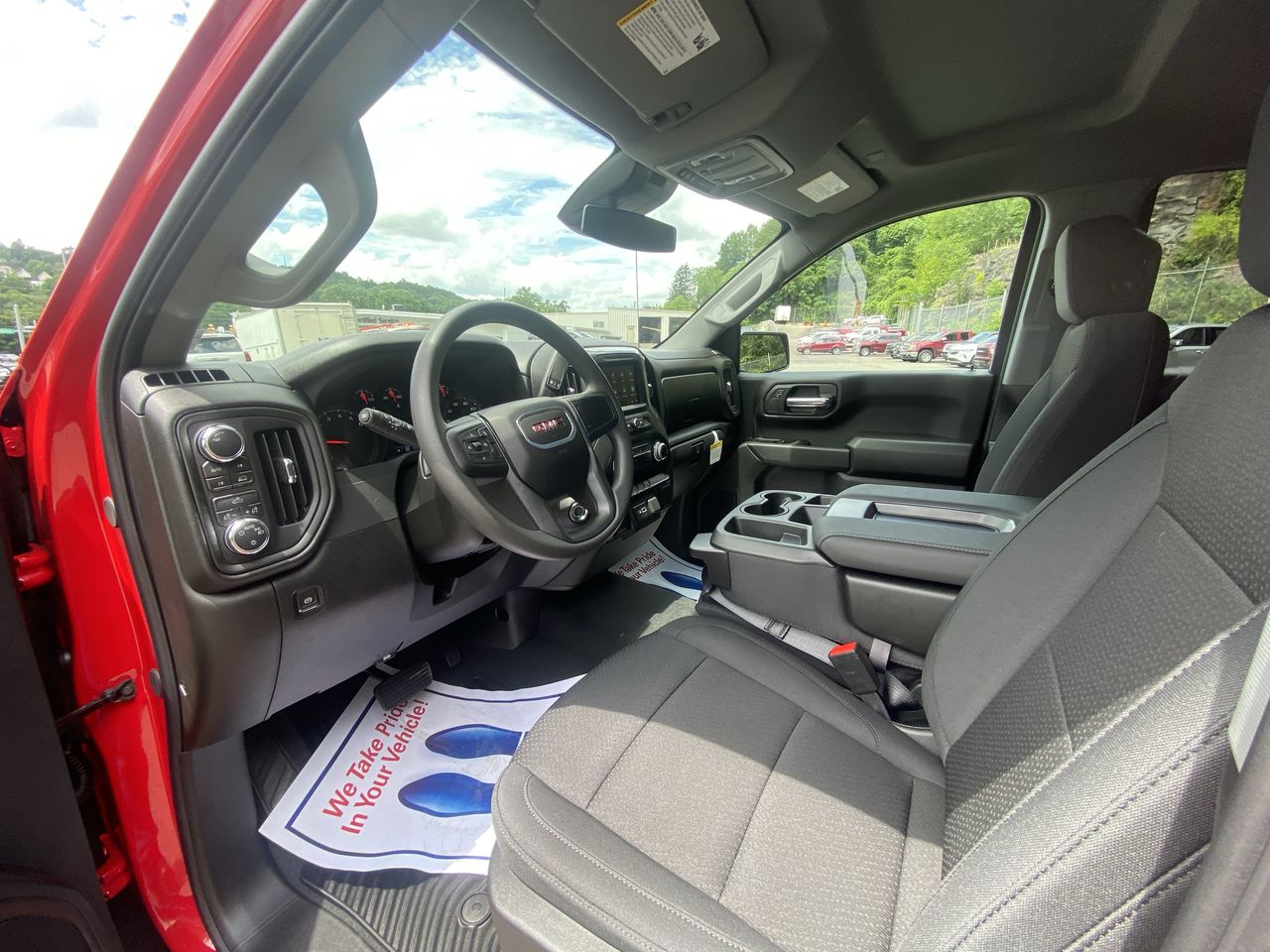 2025 GMC Sierra 1500 Pro