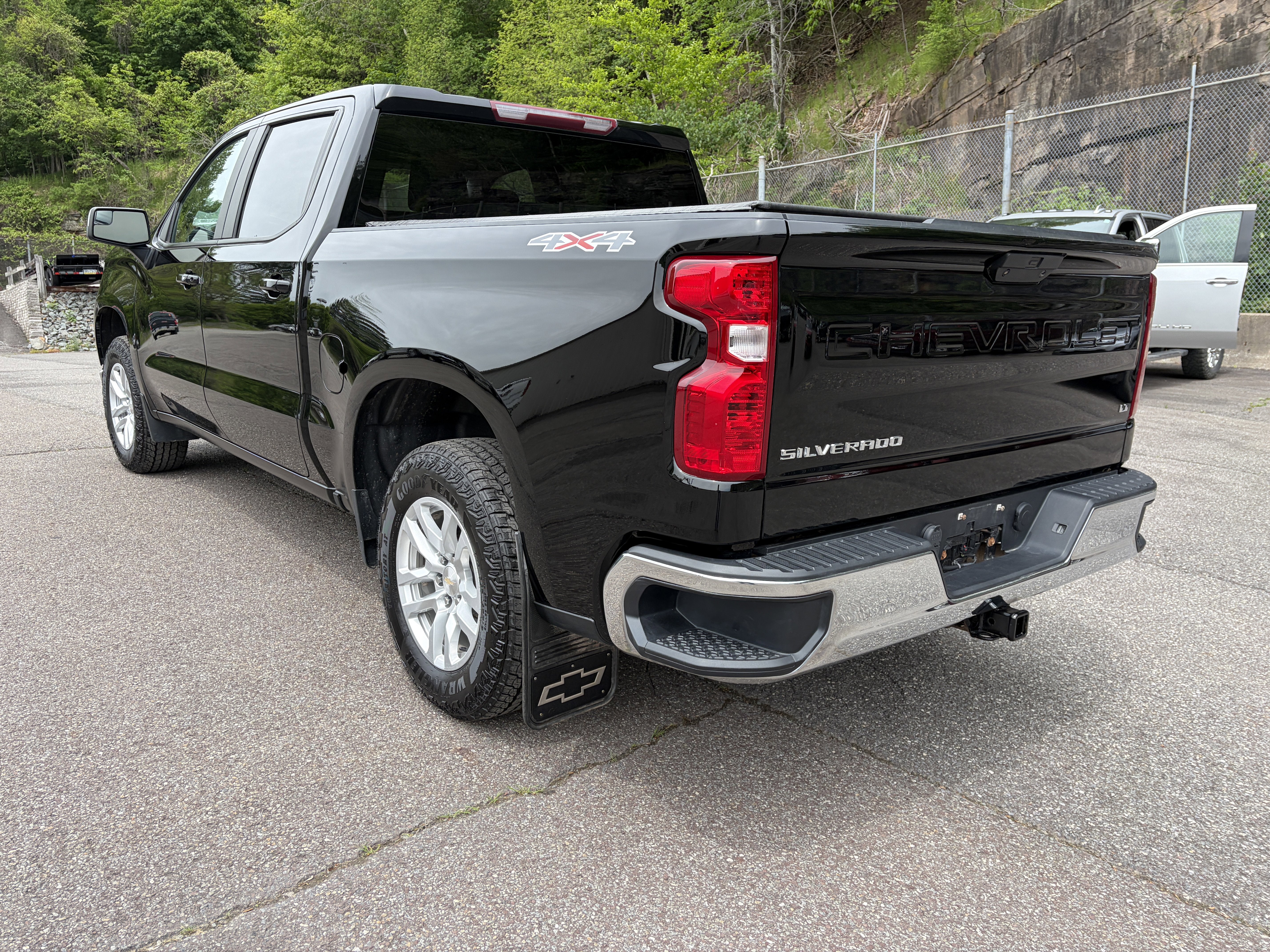 2022 Chevrolet Silverado 1500 LTD LT (2FL)