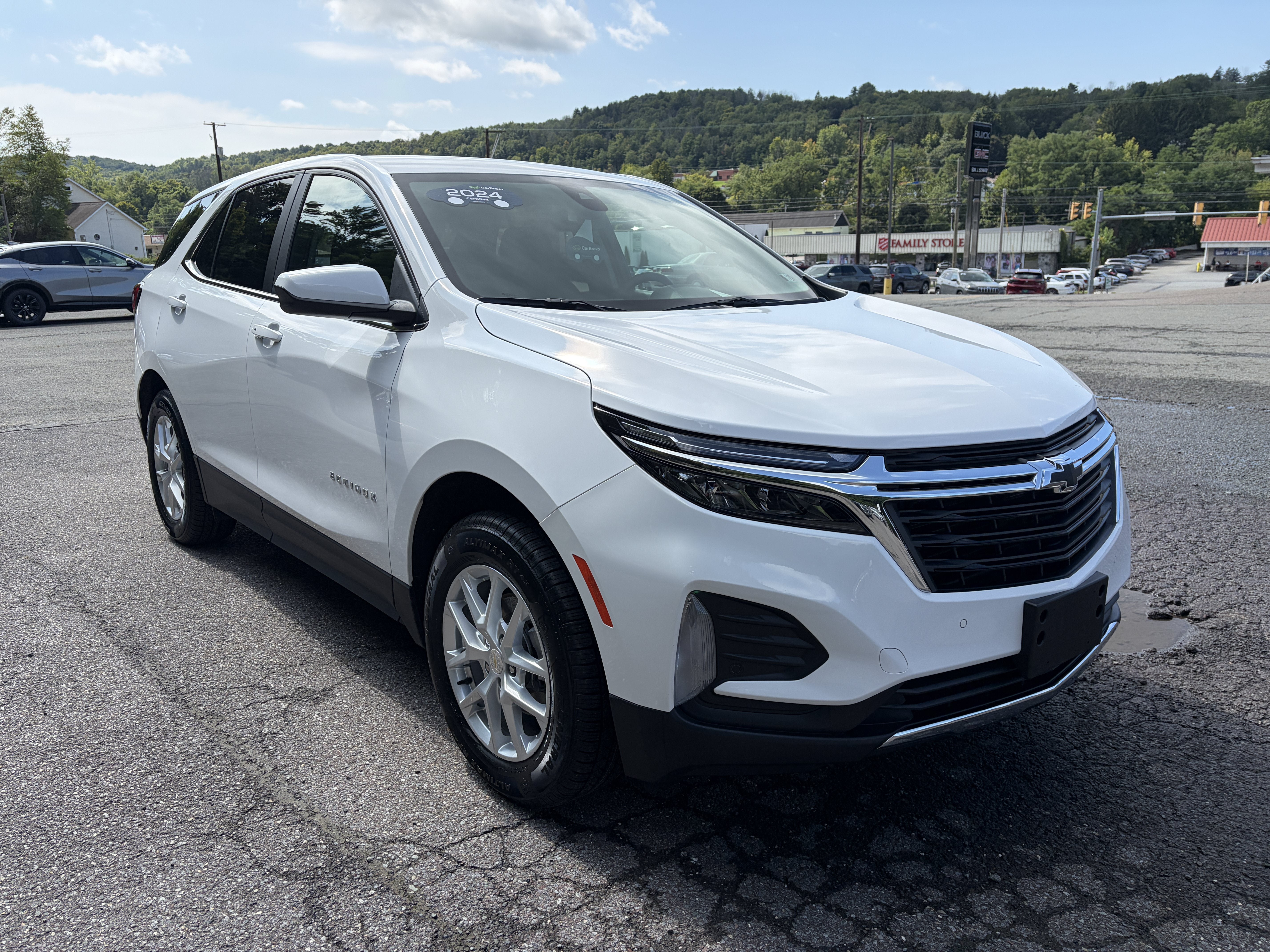2024 Chevrolet Equinox LT