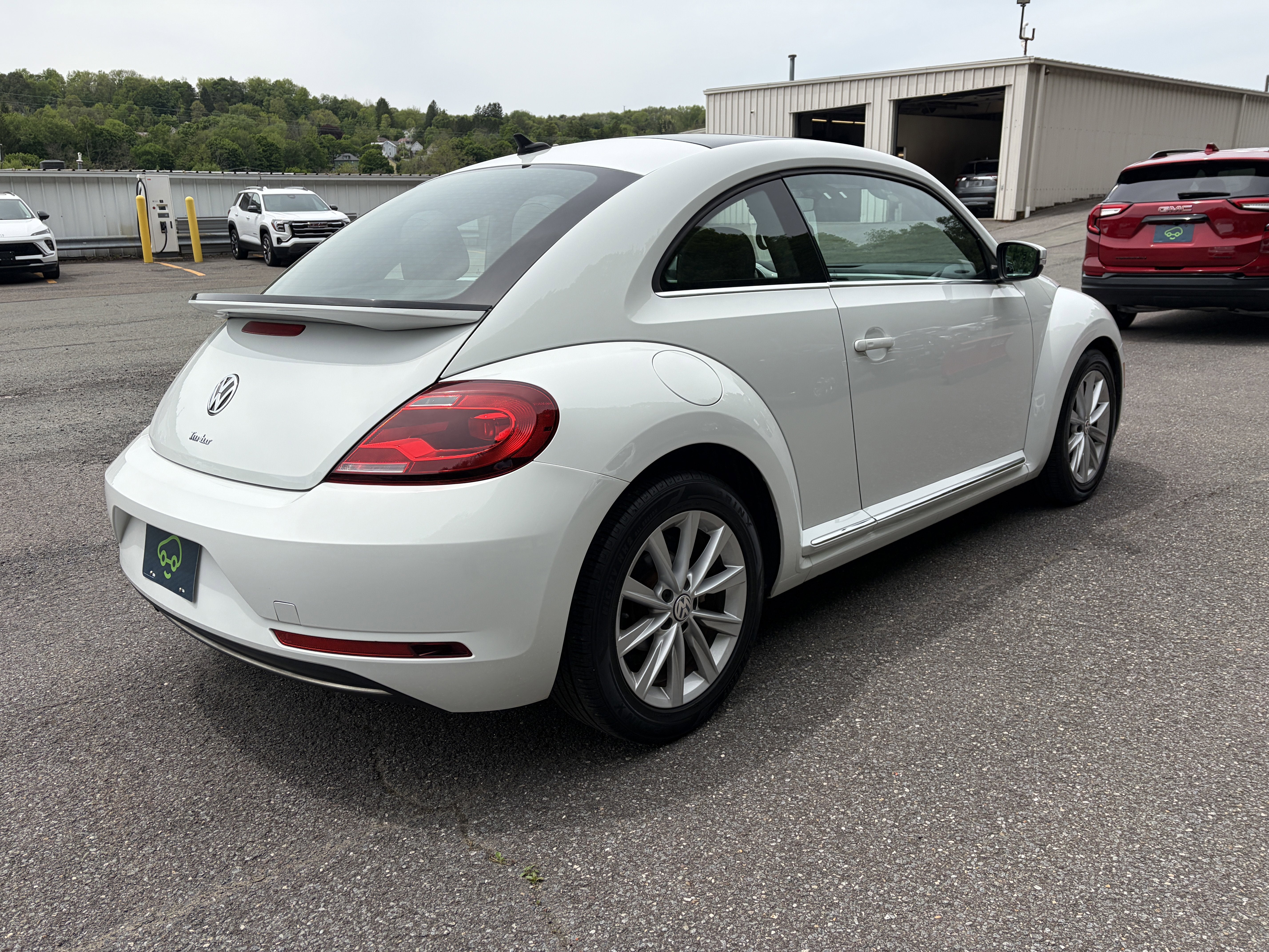 2019 Volkswagen Beetle 2.0T SE