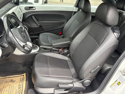 2019 Volkswagen Beetle 2.0T SE