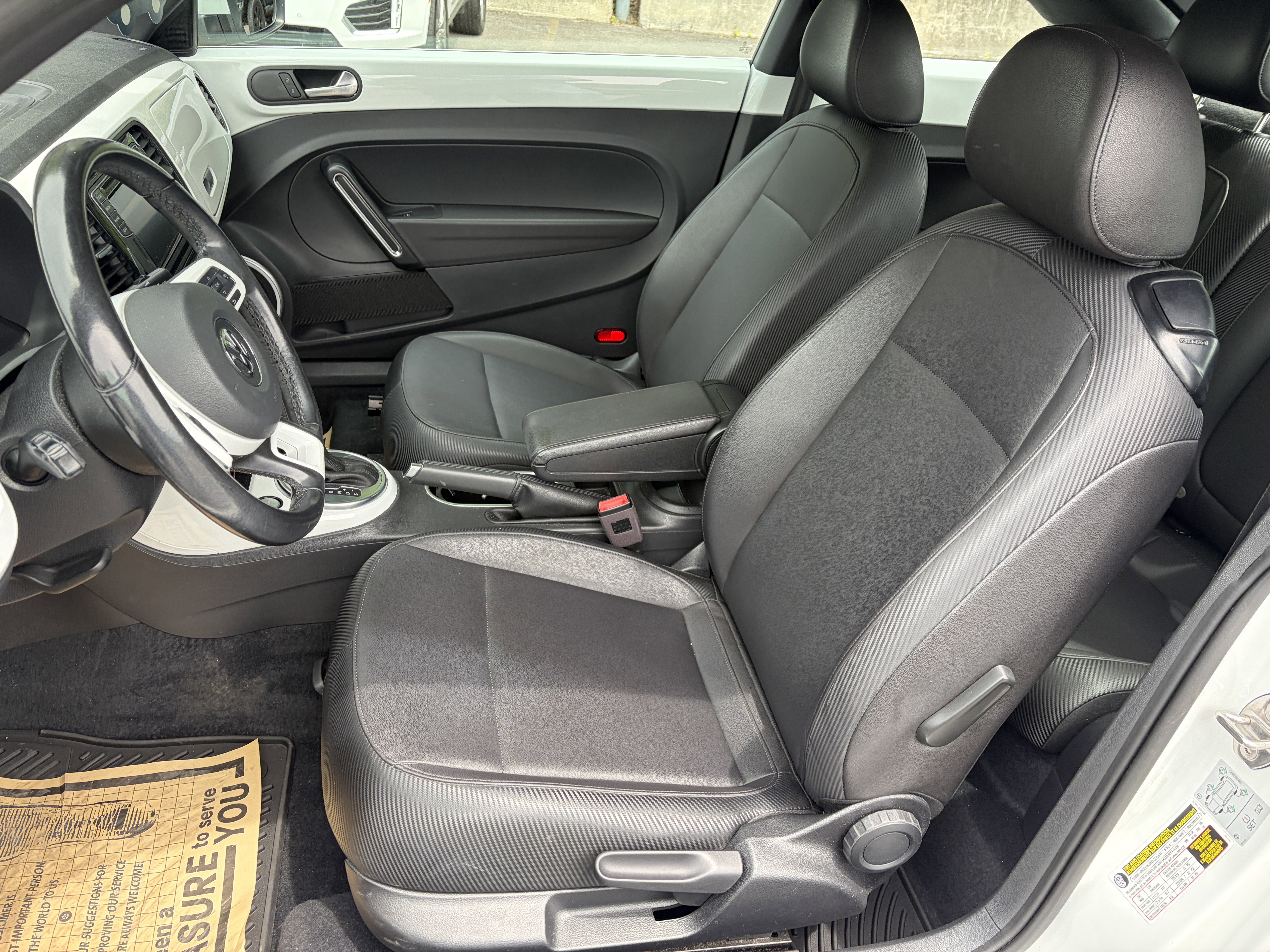 2019 Volkswagen Beetle 2.0T SE