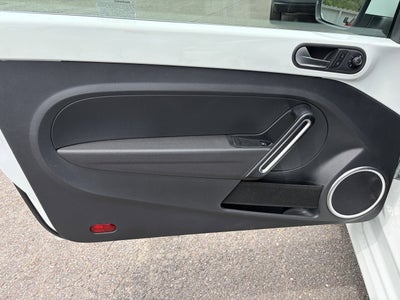 2019 Volkswagen Beetle 2.0T SE