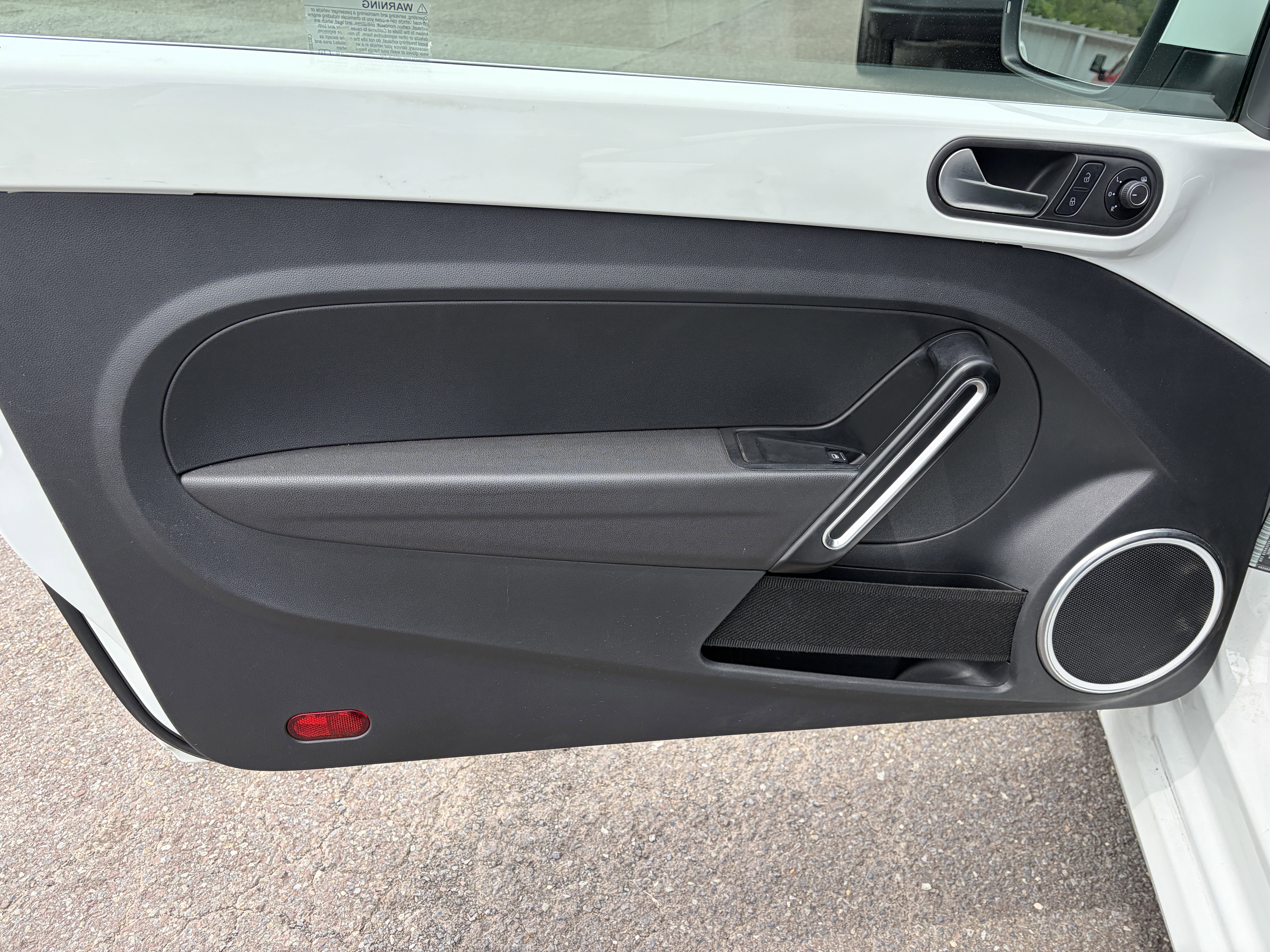 2019 Volkswagen Beetle 2.0T SE