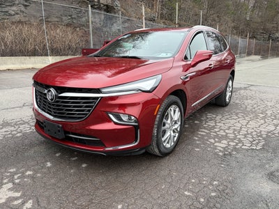 2023 Buick Enclave Essence
