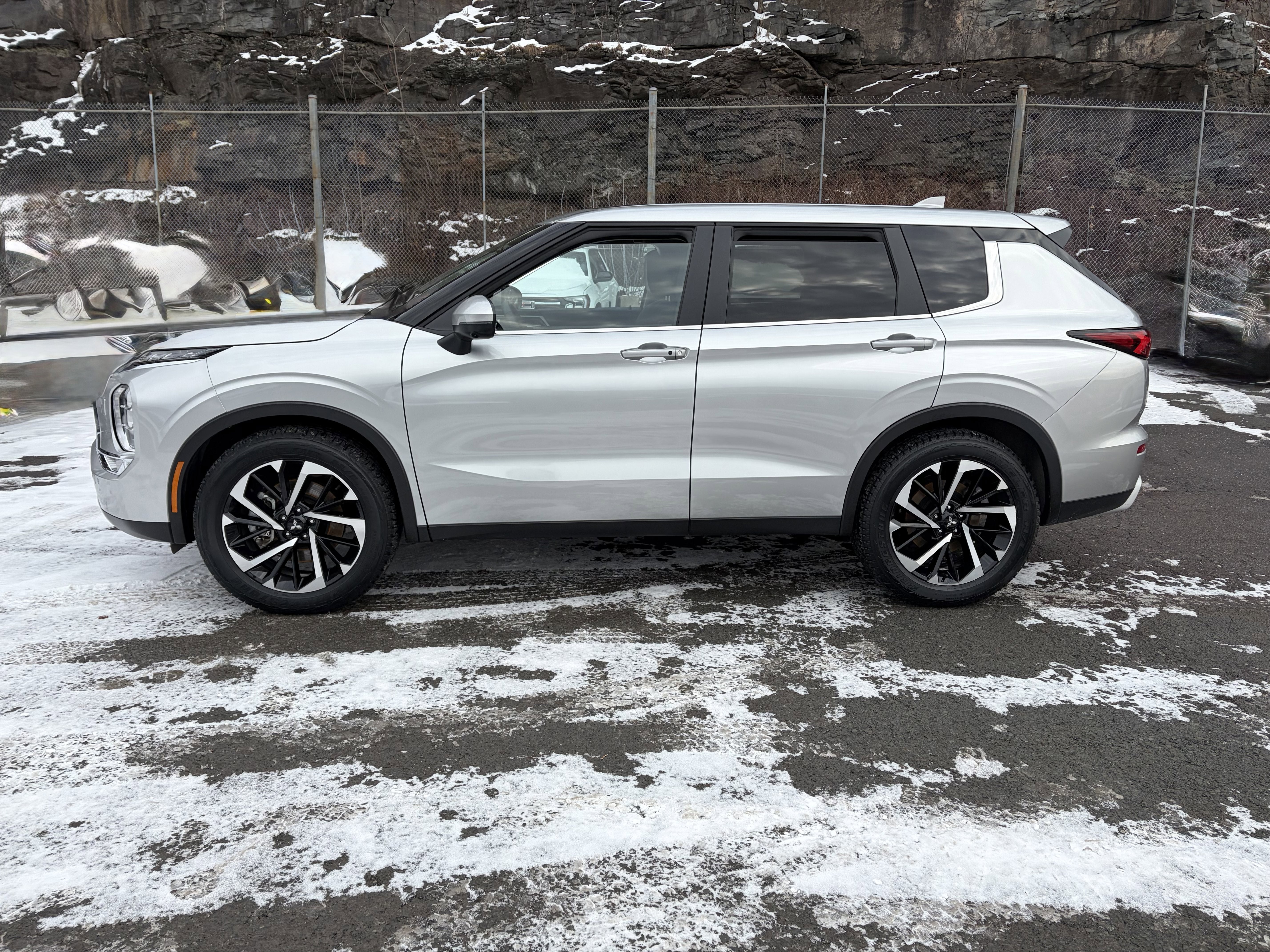 2024 Mitsubishi Outlander SE 2.5 S-AWC