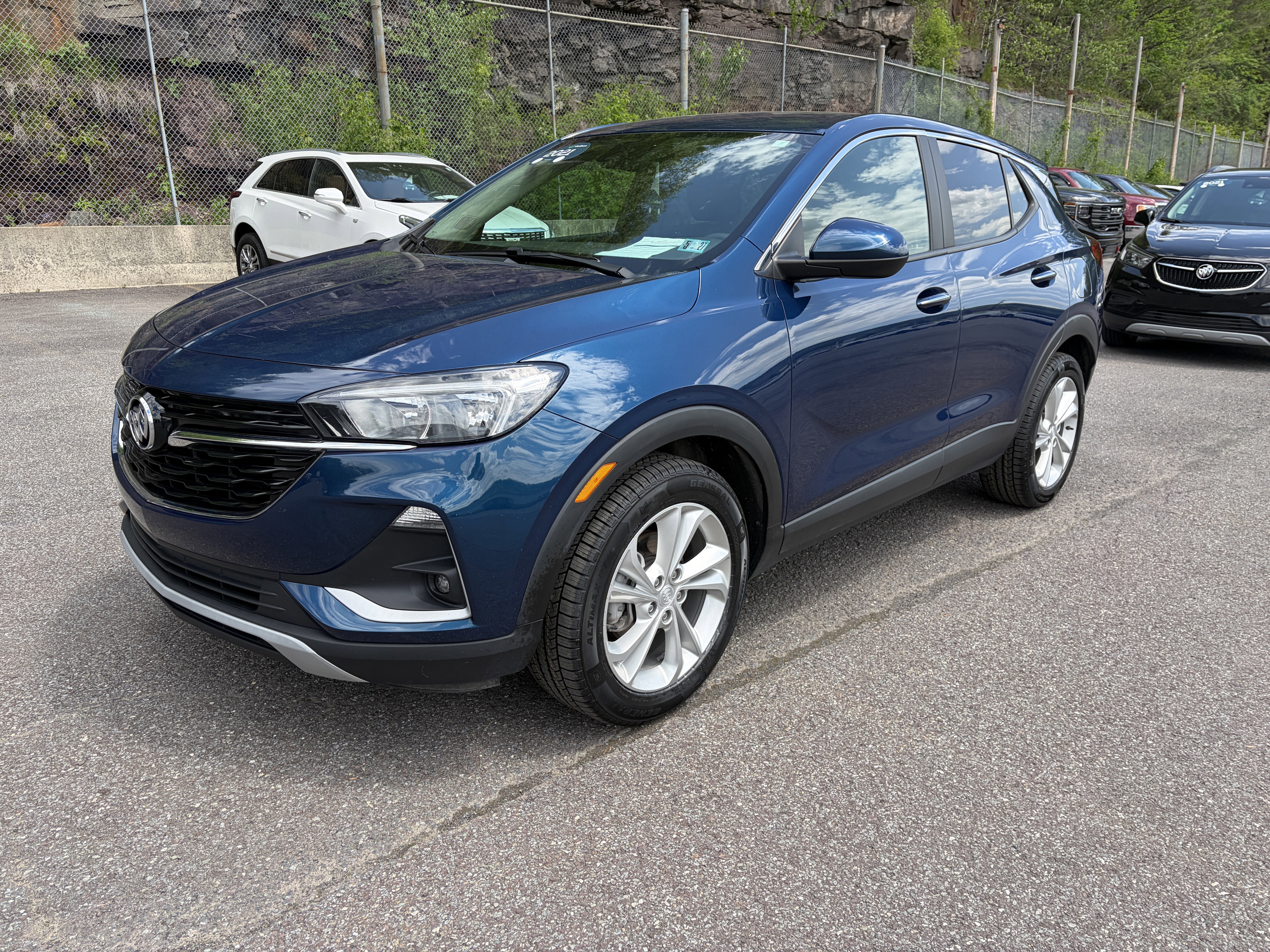 2021 Buick Encore GX Preferred's photo