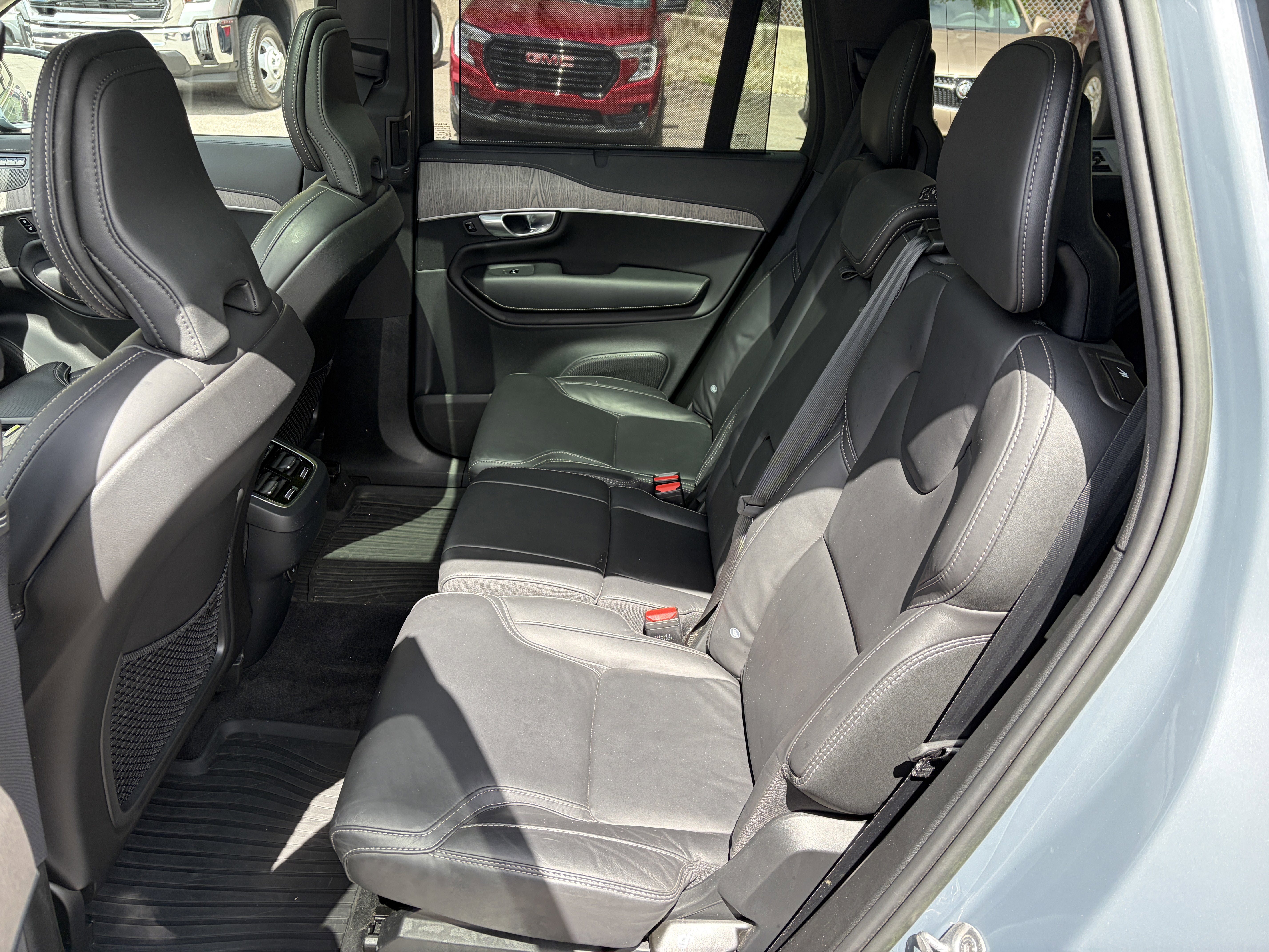 2023 Volvo XC90 B6 Ultimate 7-Seater