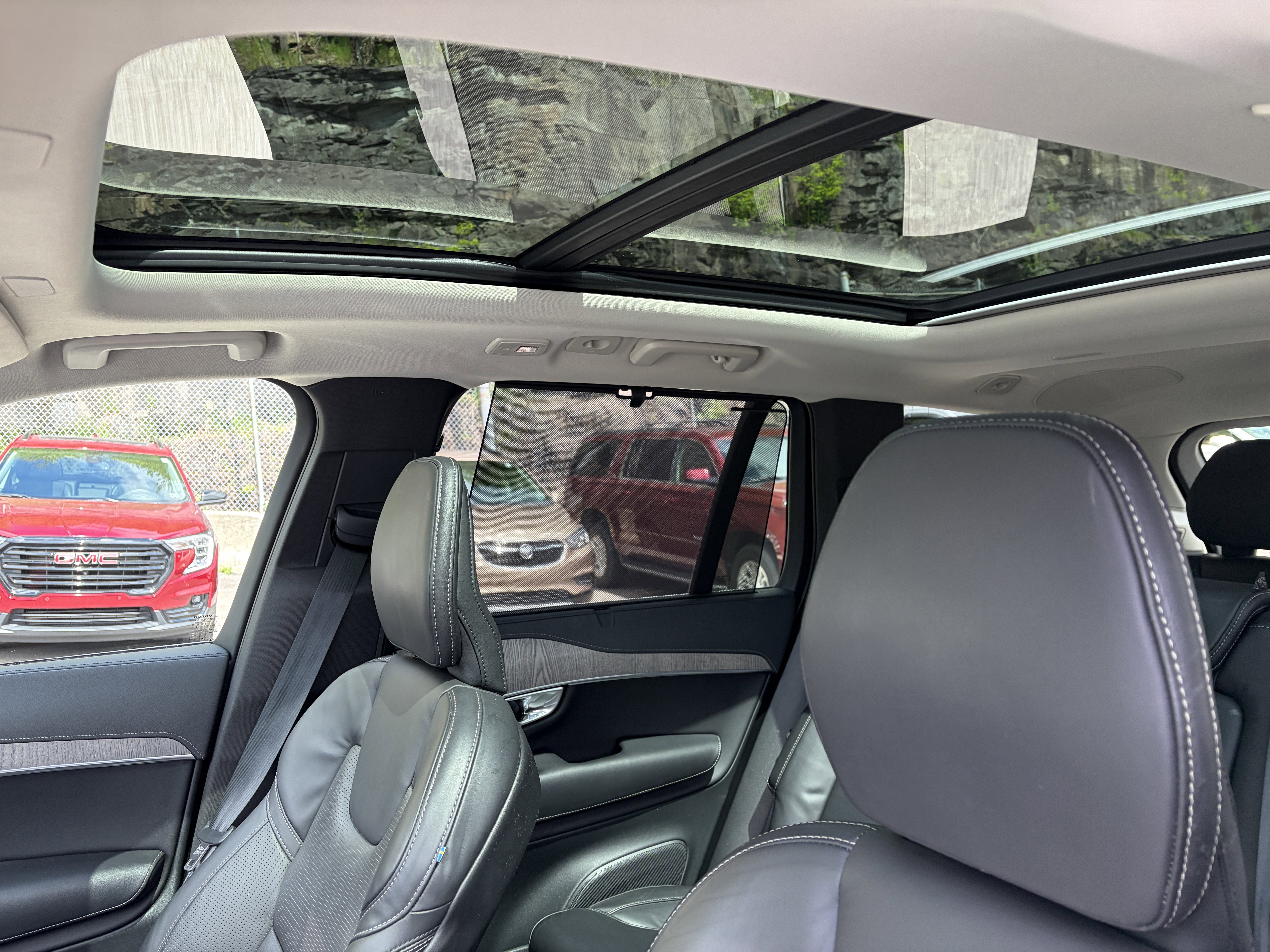 2023 Volvo XC90 B6 Ultimate 7-Seater